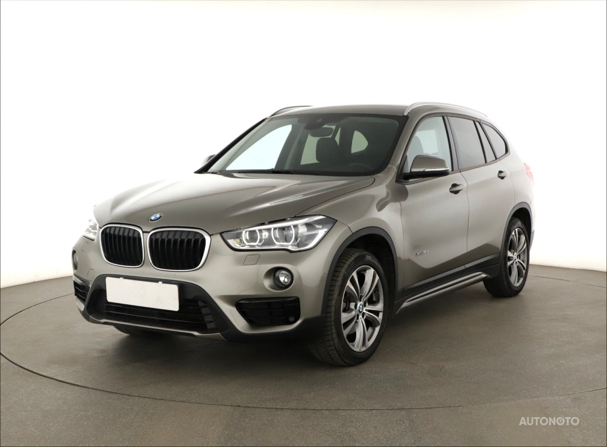 BMW X1, 2017 - pohled č. 3