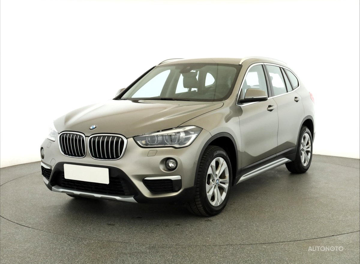 BMW X1, 2019 - pohled č. 3
