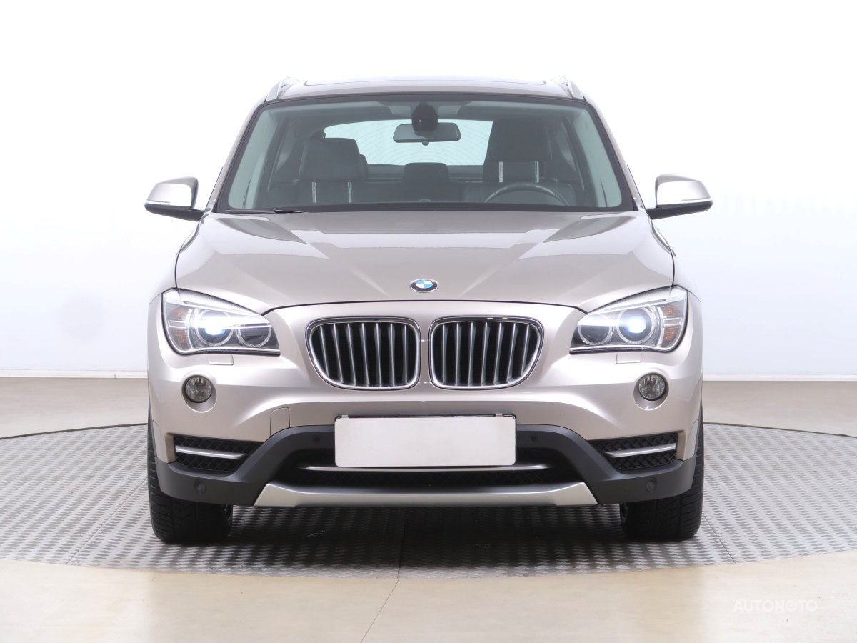 BMW X1, 2014 - pohled č. 2