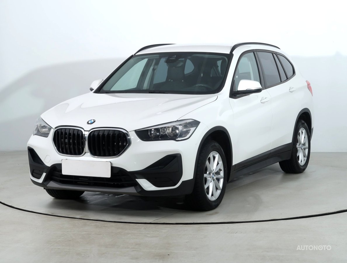 BMW X1, 2019 - pohled č. 3
