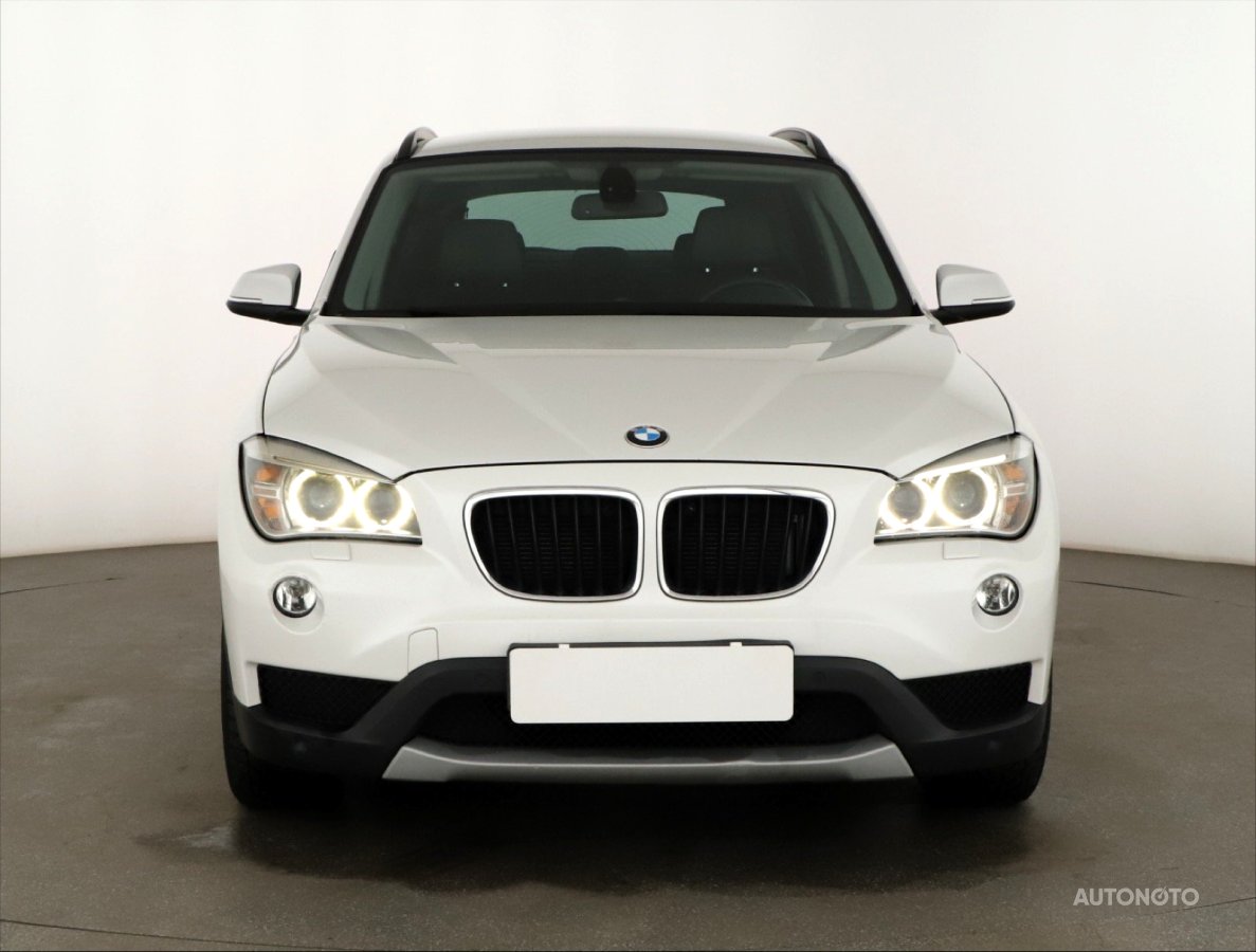 BMW X1, 2013 - pohled č. 2