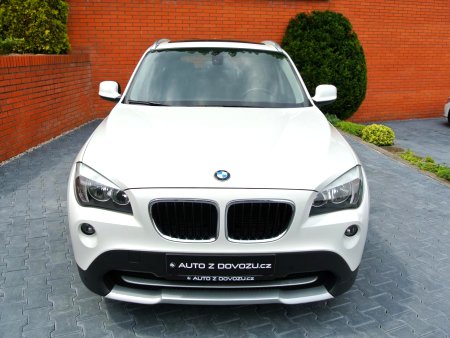BMW X1, 2010 - pohled č. 3