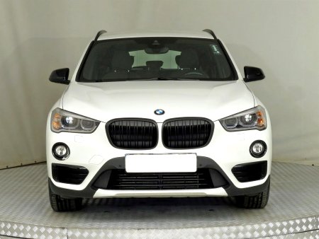 BMW X1, 2017 - pohled č. 2