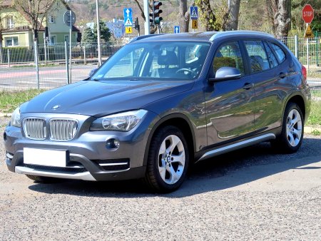 BMW X1, 2012 - pohled č. 3