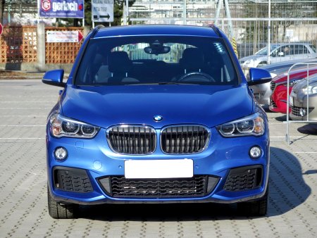 BMW X1, 2018 - pohled č. 2