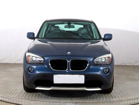 BMW X1, 2011 - pohled č. 2