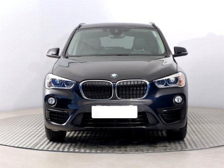 BMW X1, 2016 - pohled č. 2