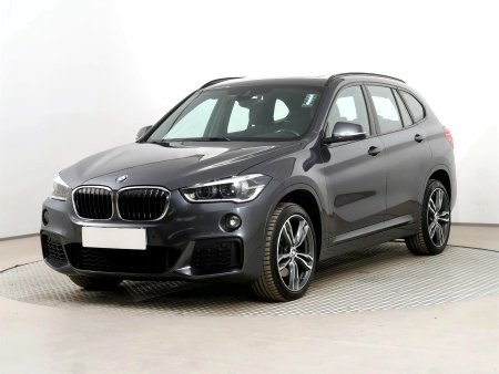 BMW X1, 2018 - pohled č. 3