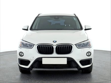 BMW X1, 2016 - pohled č. 2