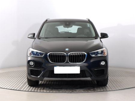 BMW X1, 2016 - pohled č. 2