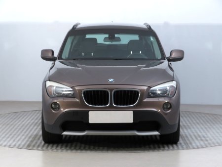 BMW X1, 2012 - pohled č. 2