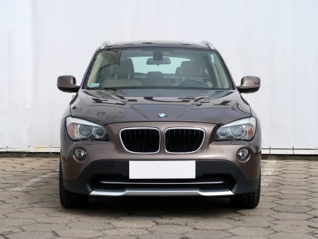 BMW X1, 2011 - pohled č. 2