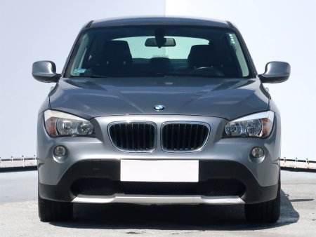 BMW X1, 2011 - pohled č. 2
