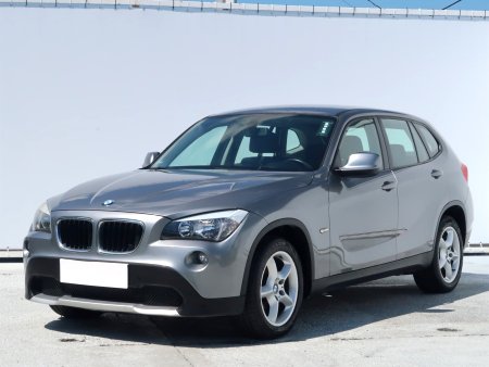 BMW X1, 2011 - pohled č. 3