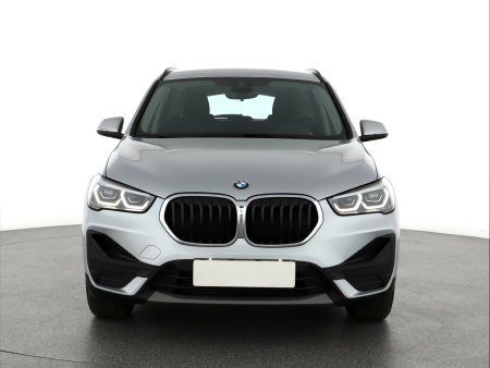 BMW X1, 2020 - pohled č. 2