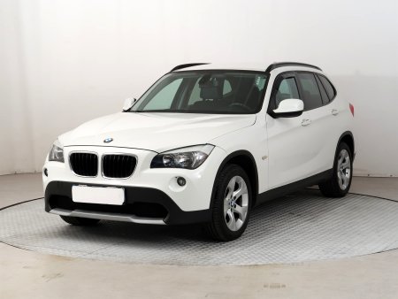 BMW X1, 2010 - pohled č. 3