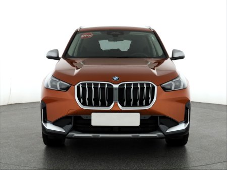 BMW X1, 2024 - pohled č. 2