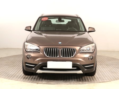 BMW X1, 2013 - pohled č. 2