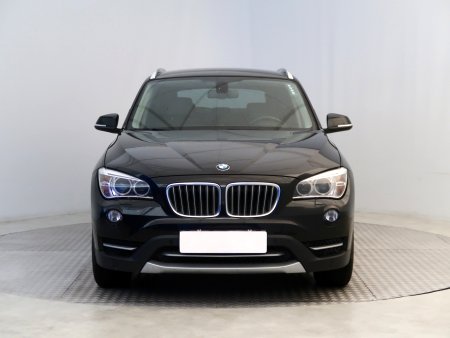 BMW X1, 2014 - pohled č. 2