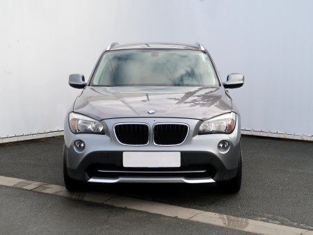 BMW X1, 2010 - pohled č. 2