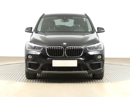 BMW X1, 2017 - pohled č. 2