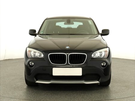 BMW X1, 2011 - pohled č. 2