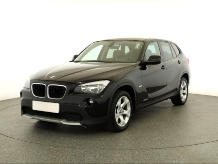 BMW X1, 2011 - pohled č. 3
