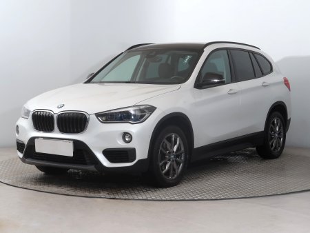 BMW X1, 2018 - pohled č. 3