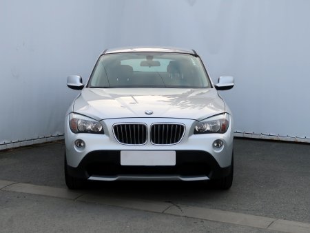 BMW X1, 2012 - pohled č. 2