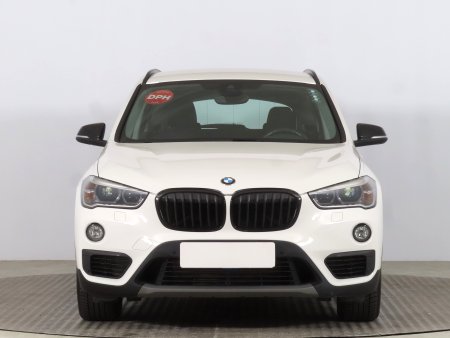 BMW X1, 2019 - pohled č. 2