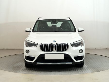 BMW X1, 2016 - pohled č. 2