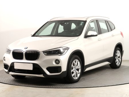 BMW X1, 2015 - pohled č. 3