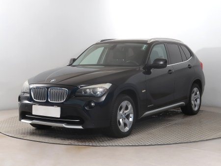 BMW X1, 2011 - pohled č. 3