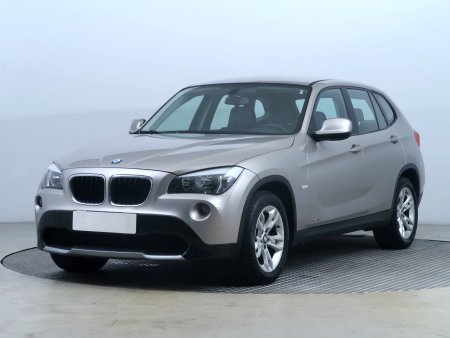 BMW X1, 2010 - pohled č. 3