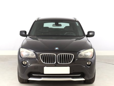 BMW X1, 2011 - pohled č. 2