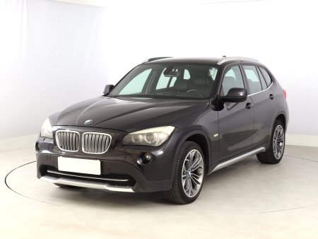 BMW X1, 2011 - pohled č. 3