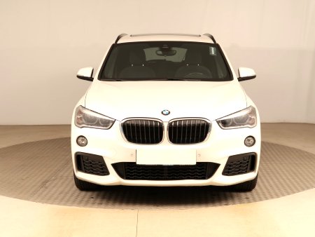 BMW X1, 2016 - pohled č. 2