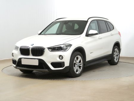 BMW X1, 2017 - pohled č. 3