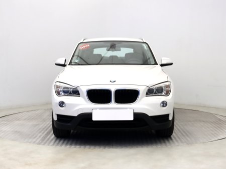 BMW X1, 2013 - pohled č. 2