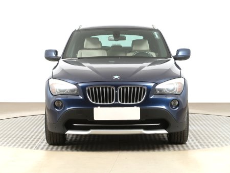 BMW X1, 2011 - pohled č. 2