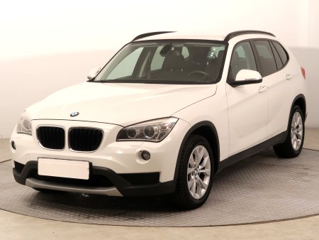 BMW X1, 2012 - pohled č. 3
