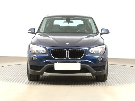 BMW X1, 2013 - pohled č. 2
