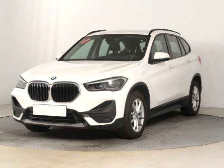 BMW X1, 2020 - pohled č. 3