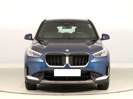 BMW X1, 2023 - pohled č. 2