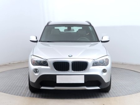 BMW X1, 2011 - pohled č. 2