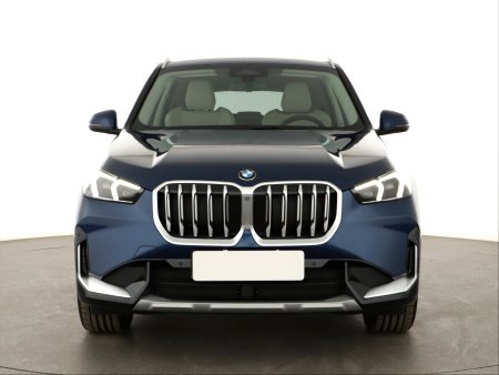 BMW X1, 2024 - pohled č. 2