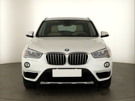 BMW X1, 2017 - pohled č. 2