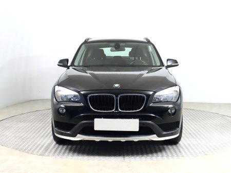 BMW X1, 2015 - pohled č. 2