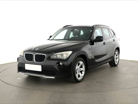 BMW X1, 2012 - pohled č. 3