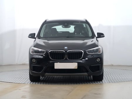 BMW X1, 2017 - pohled č. 2
